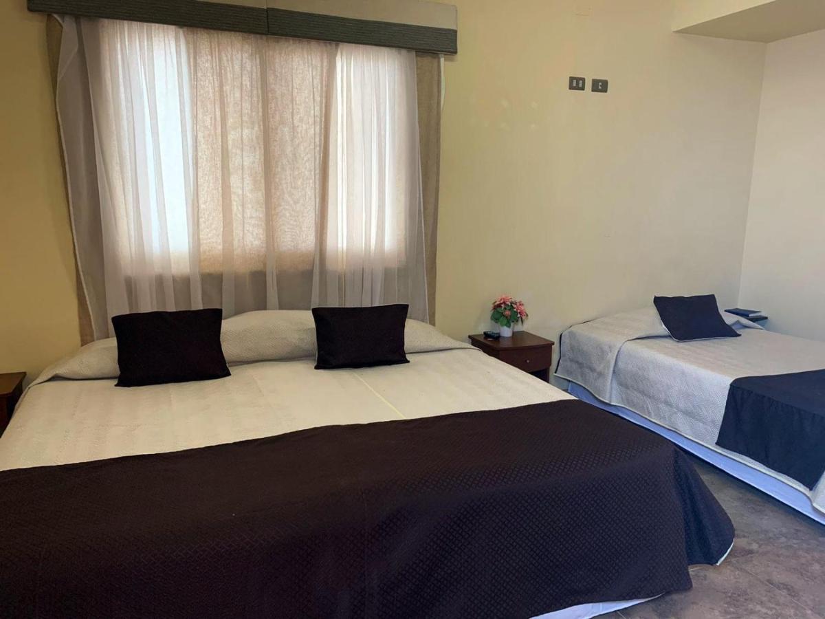 Juku Hostal Calama Ngoại thất bức ảnh